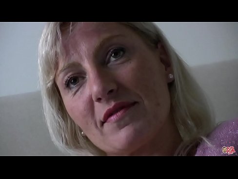 ❤️ Ibu kita kabeh bajingan ... Lady, nindakake dhewe! ❤ Video porno ing jv.sexafinkarasskaz.ru ❌